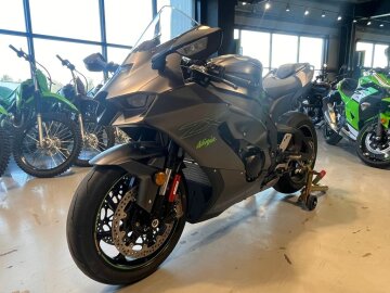 New 2025 Kawasaki Ninja ZX-10RR