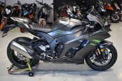 New 2025 Kawasaki Ninja ZX-10RR