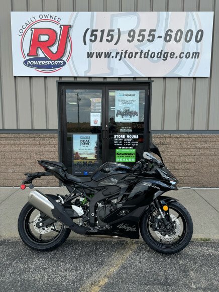 Photo 1 for New 2025 Kawasaki Ninja ZX-4R ABS