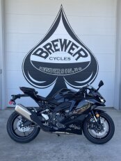 New 2025 Kawasaki Ninja ZX-4R ABS