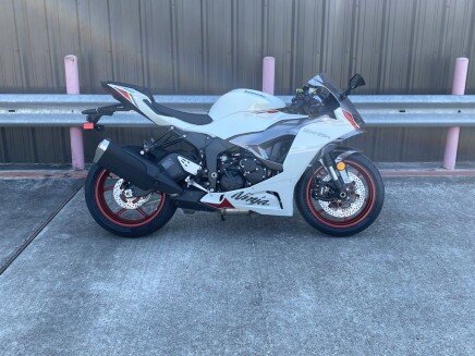 Photo 1 for New 2025 Kawasaki Ninja ZX-6R ABS KRT Edition