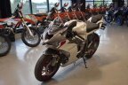 Thumbnail Photo 3 for New 2025 Kawasaki Ninja ZX-6R