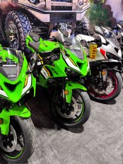 New 2025 Kawasaki Ninja ZX-6R