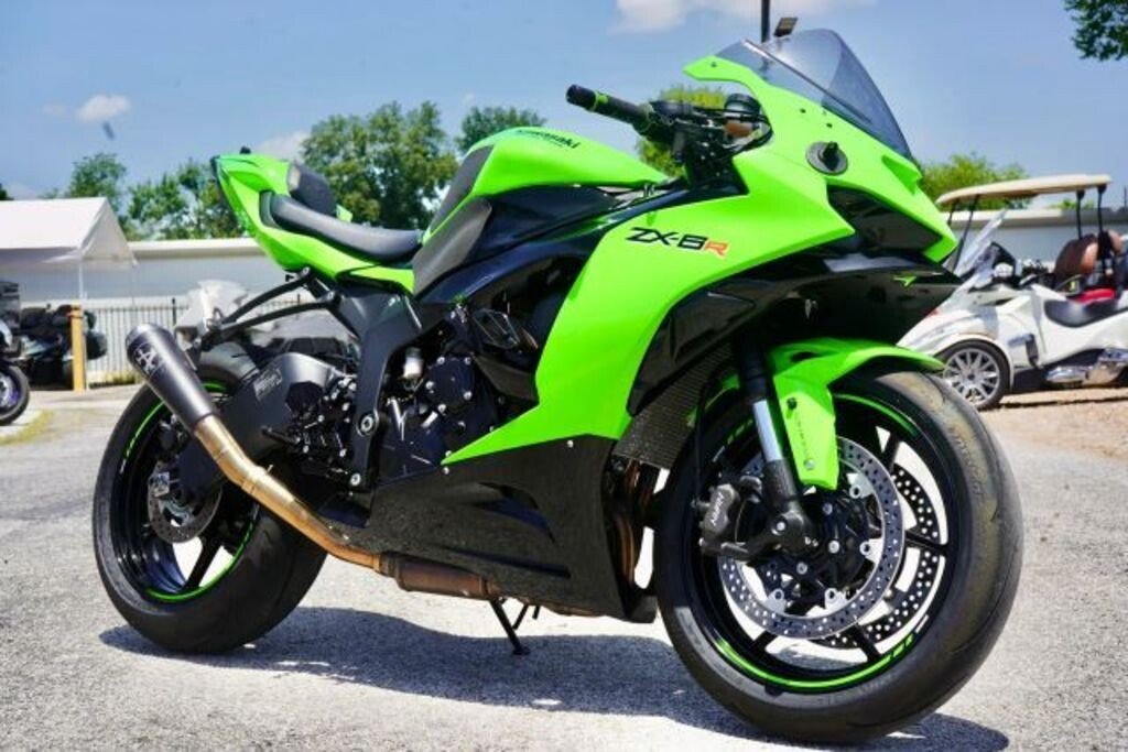 215番m Kawasaki Ninja ZX-6R ABS KRT Edition Motorcycles for Sale
