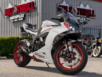 2025 Kawasaki Ninja ZX-6R
