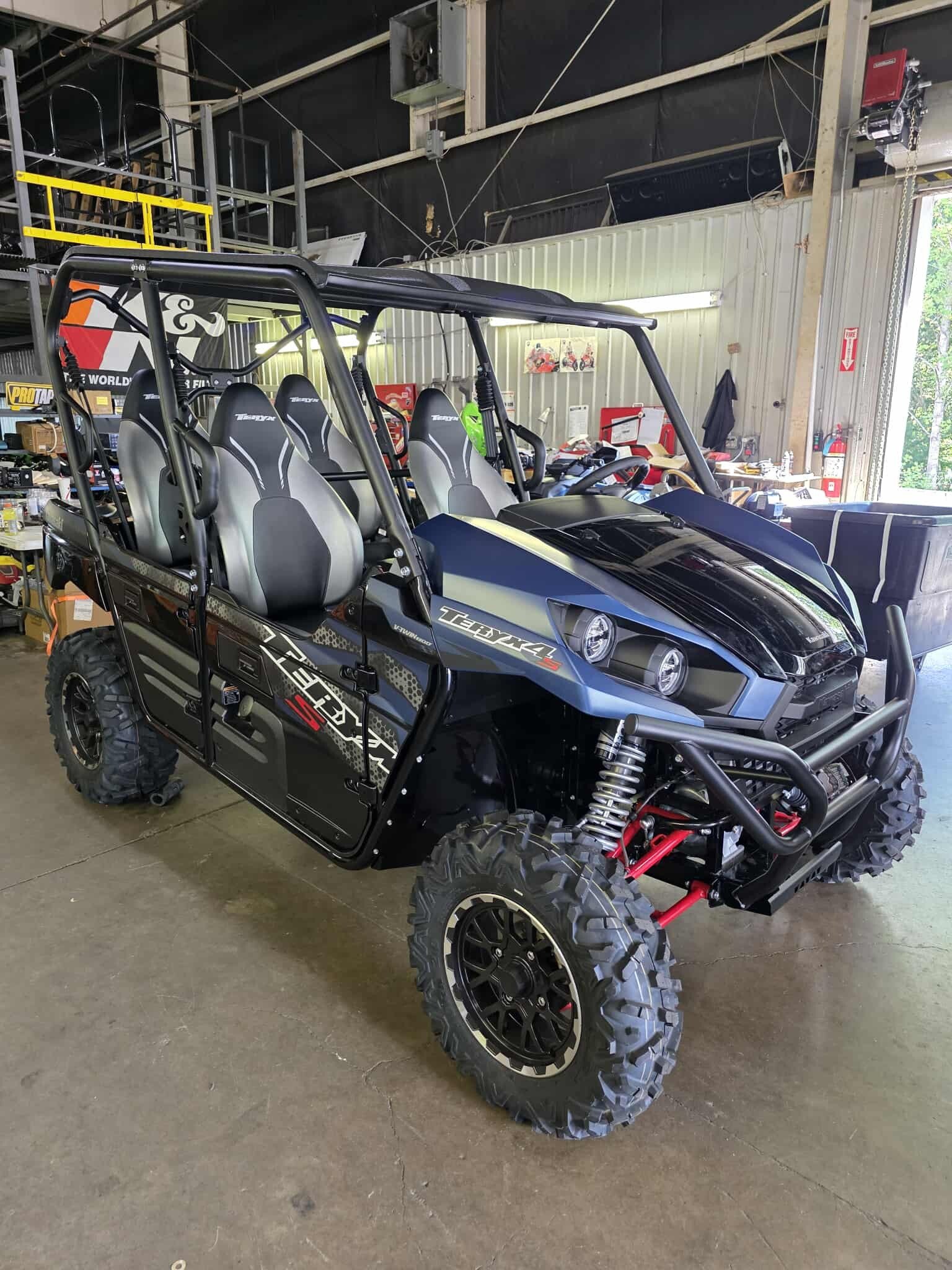 New 2025 Kawasaki Teryx4 S LE