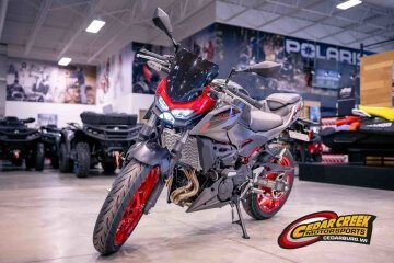 New 2025 Kawasaki Z500 SE ABS