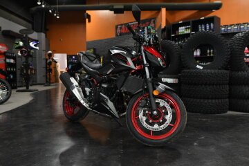 New 2025 Kawasaki Z500 SE ABS