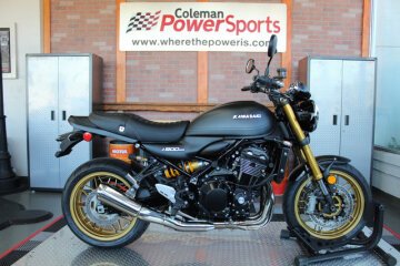 New 2025 Kawasaki Z900 SE ABS