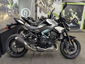 New 2025 Kawasaki Z900
