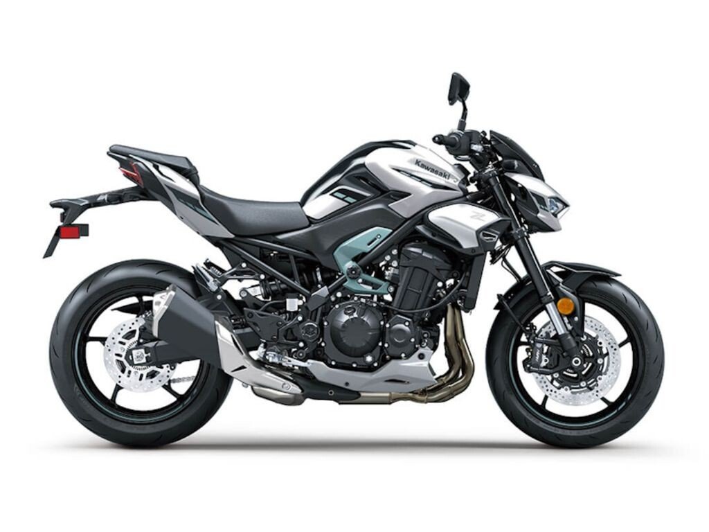 New 2025 Kawasaki Z900