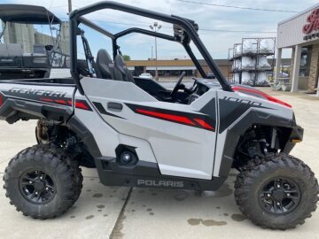 New 2025 Polaris General Sport