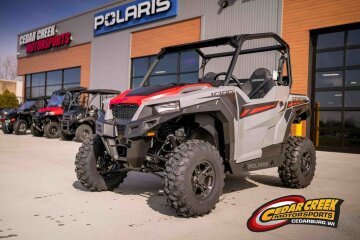 New 2025 Polaris General Sport