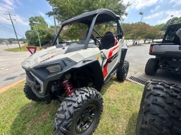New 2025 Polaris RZR S 1000