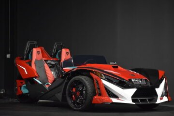 New 2025 Polaris Slingshot