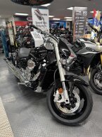 Thumbnail Photo 1 for New 2025 Suzuki Boulevard 1800