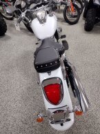 Thumbnail Photo 3 for New 2025 Suzuki Boulevard 800