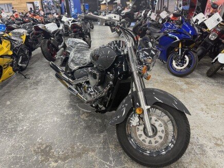 Photo 1 for New 2025 Suzuki Boulevard 800