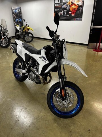 New 2025 Suzuki DR-Z4SM