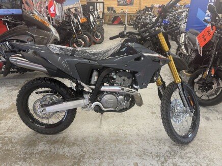 Photo 1 for New 2025 Suzuki DR-Z4S