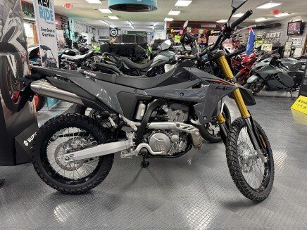Photo 1 for New 2025 Suzuki DR-Z4S