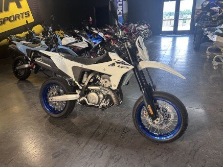 Photo 1 for New 2025 Suzuki DR-Z4SM