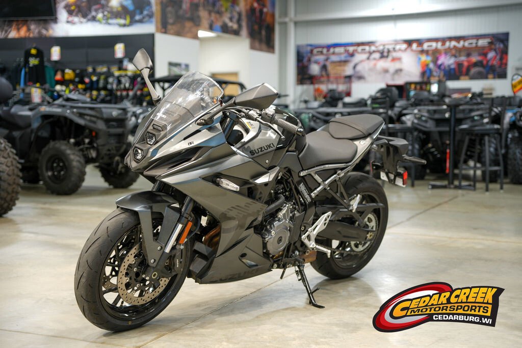 2025 Suzuki GSX-8R