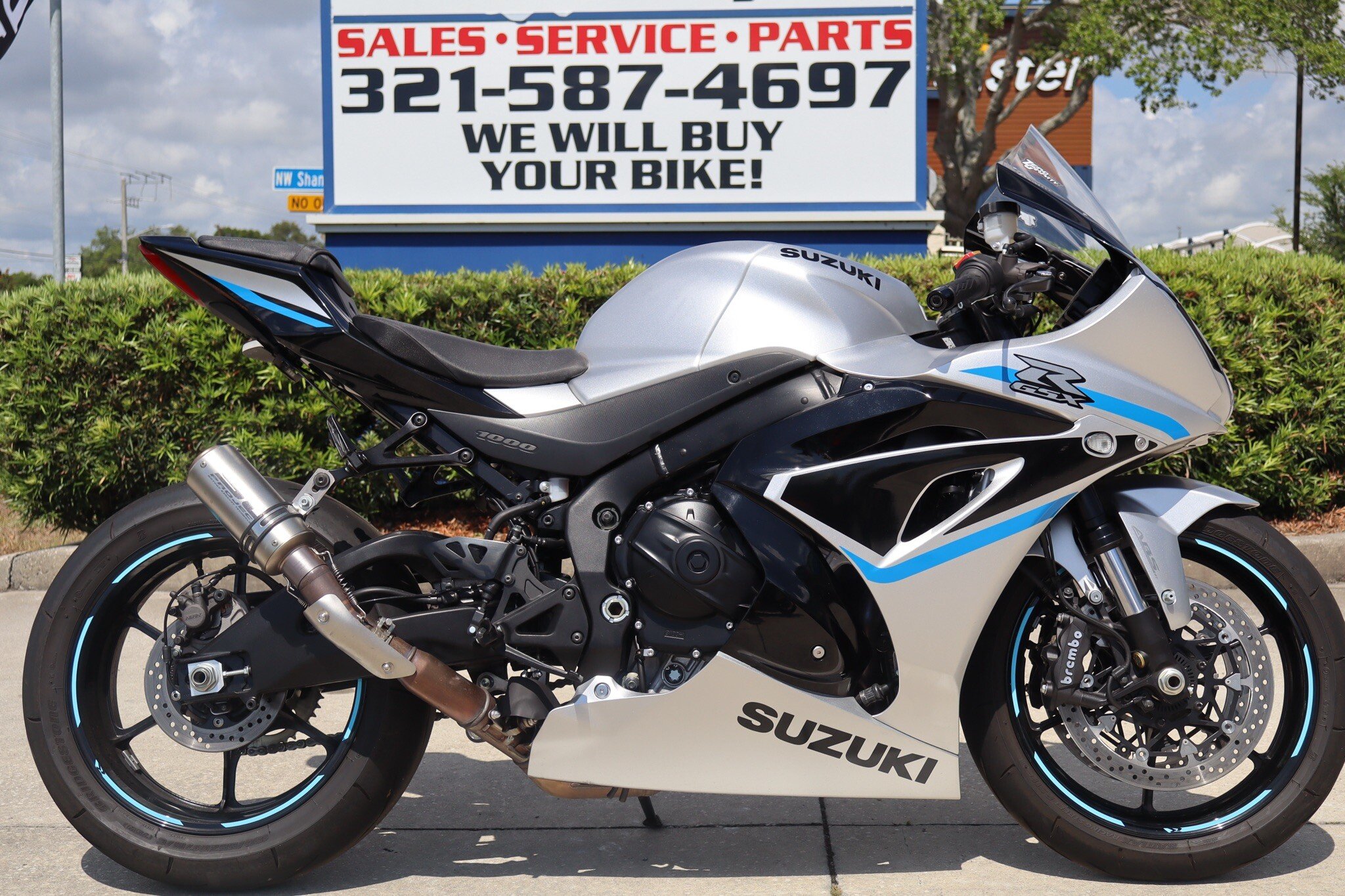 2025 Suzuki GSX-R1000