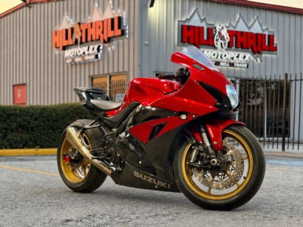 2025 Suzuki GSX-R1000