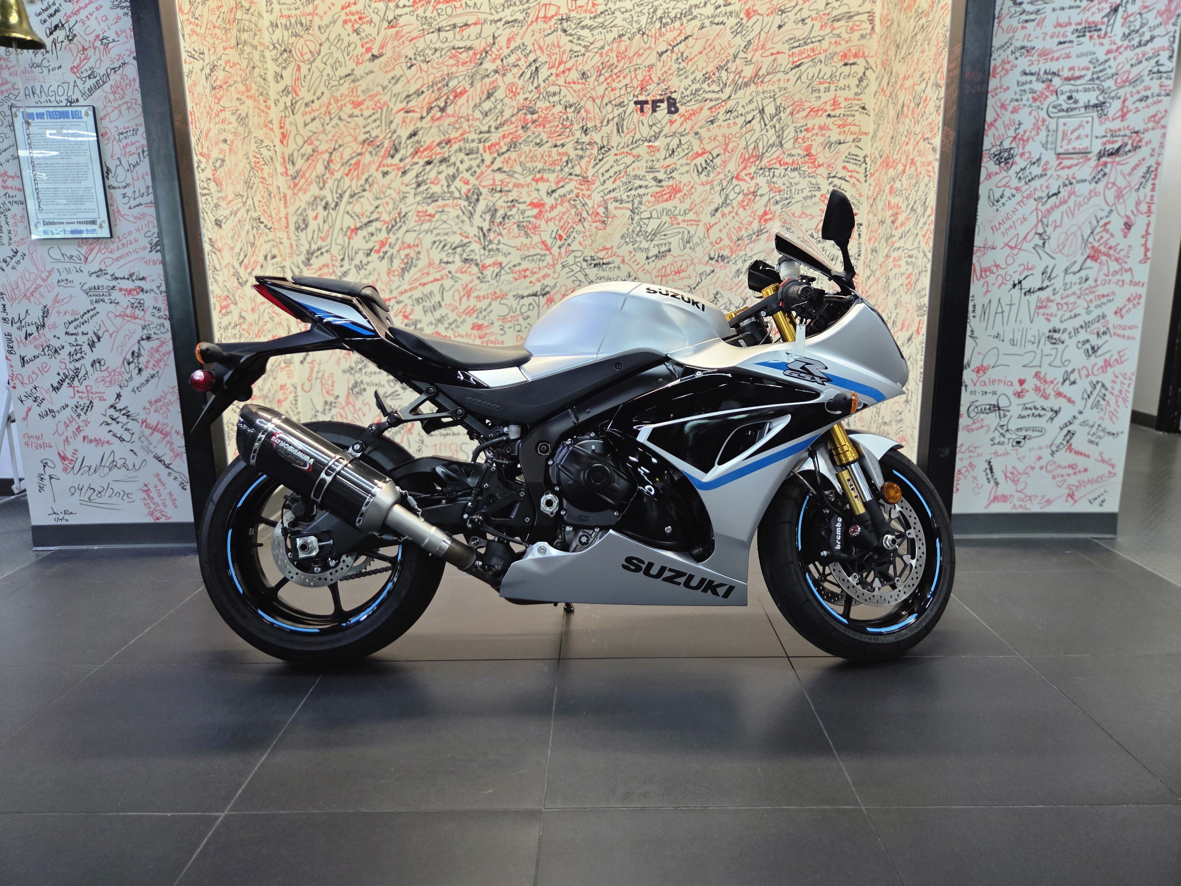 2025 Suzuki GSX-R1000R