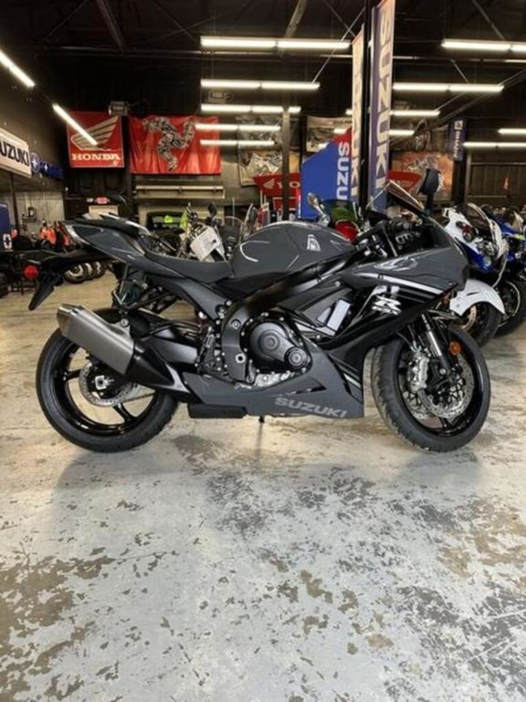 New 2025 Suzuki GSX-R600