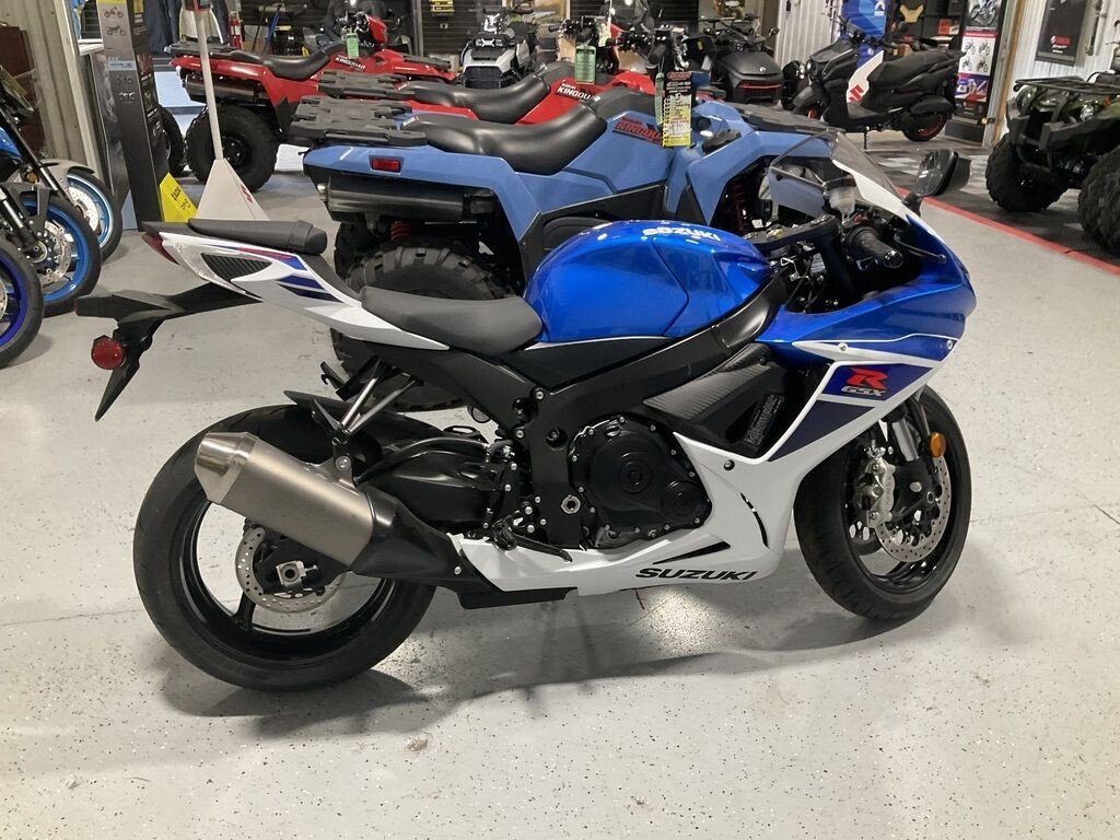 New 2025 Suzuki GSX-R600