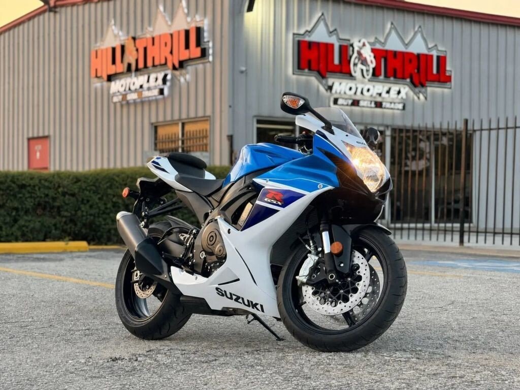 2025 Suzuki GSX-R600