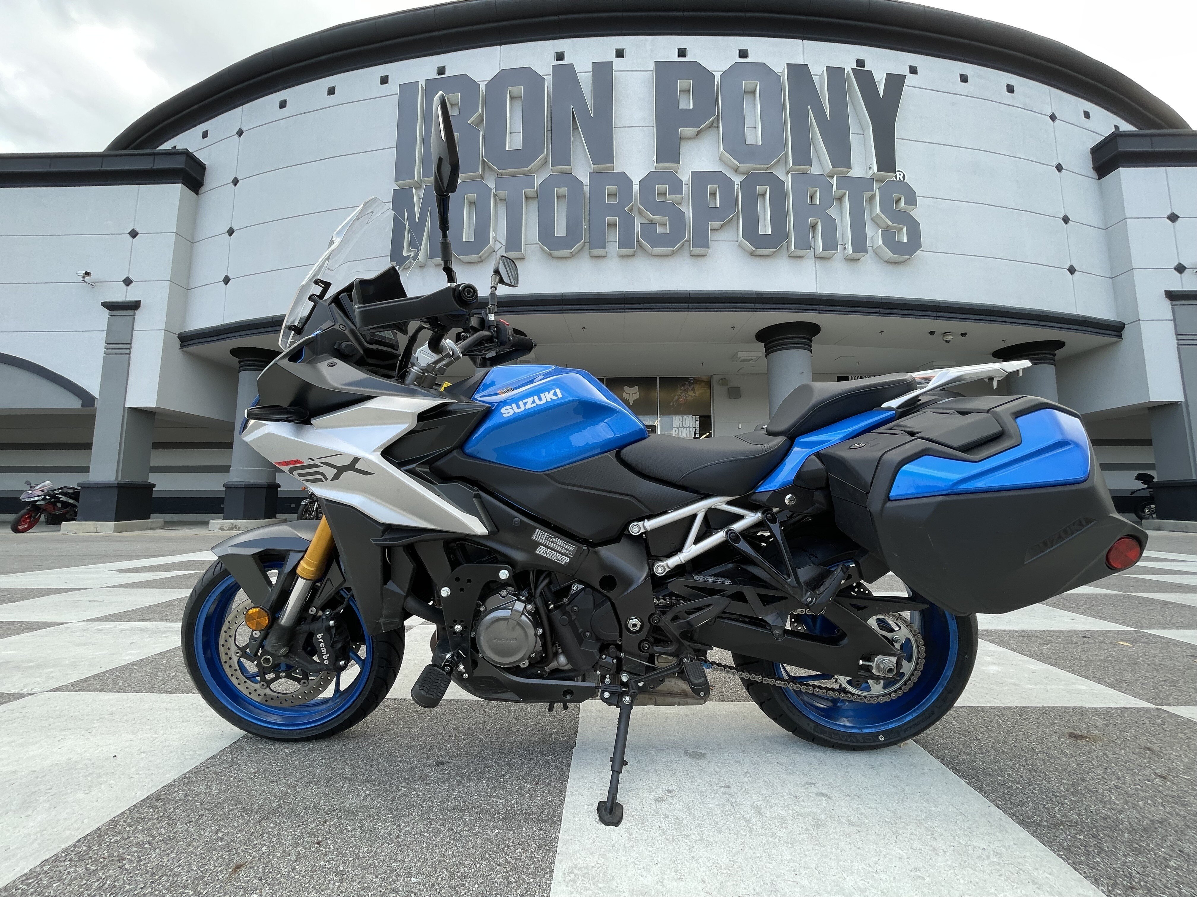 2025 Suzuki GSX-S1000GX