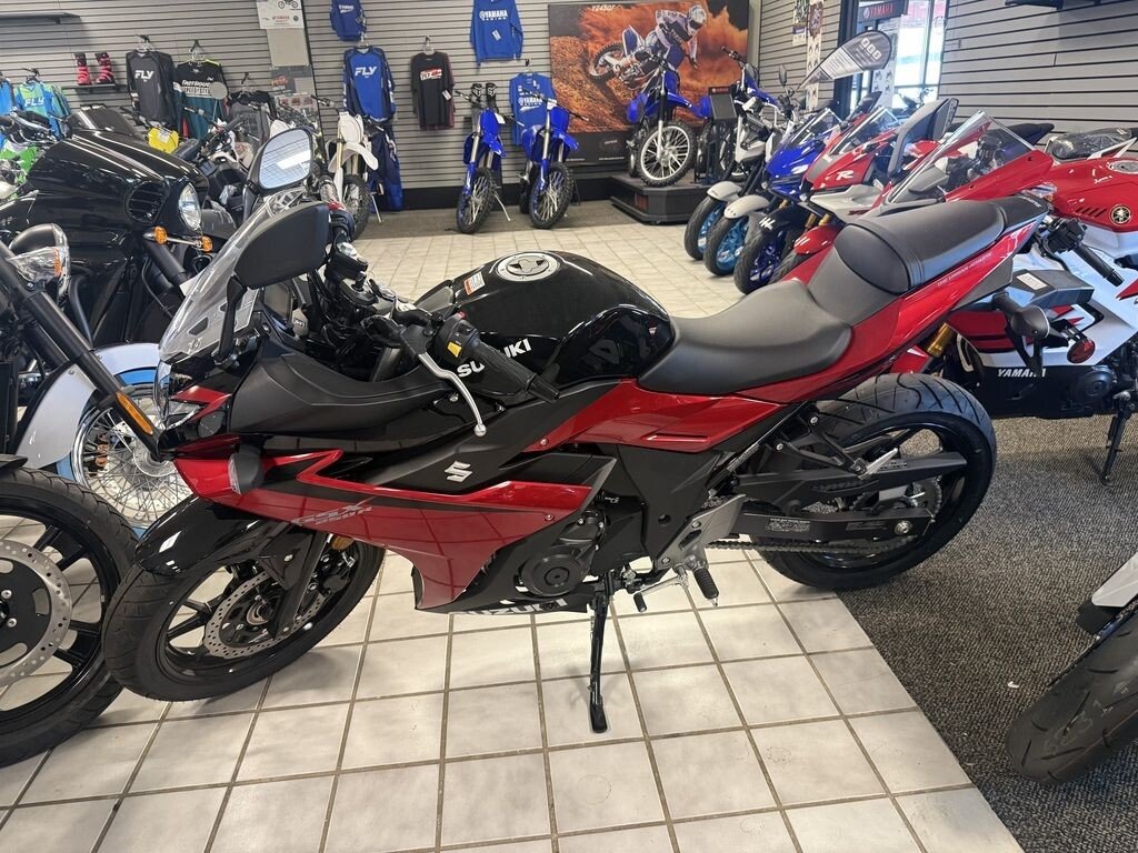 New 2025 Suzuki GSX250R