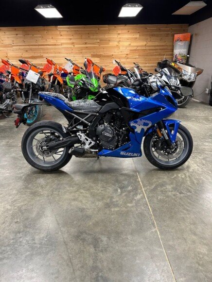 Photo 1 for New 2025 Suzuki GSX-8R