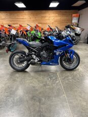 New 2025 Suzuki GSX-8R