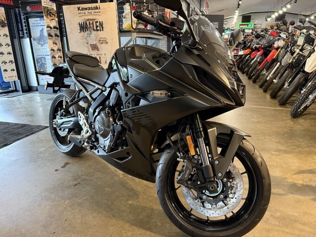 GSX-R750 L1？ 2013-Suzuki-GSX_R750-