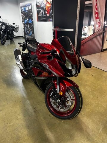 New 2025 Suzuki GSX-R1000