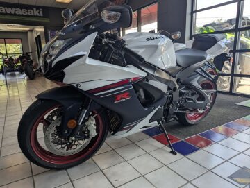 New 2025 Suzuki GSX-R600