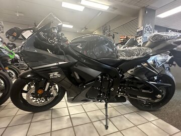 New 2025 Suzuki GSX-R600