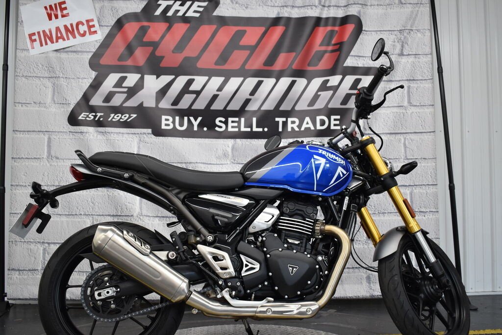 New 2025 Triumph Speed 400