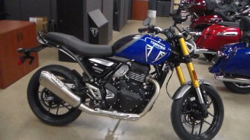 New 2025 Triumph Speed 400
