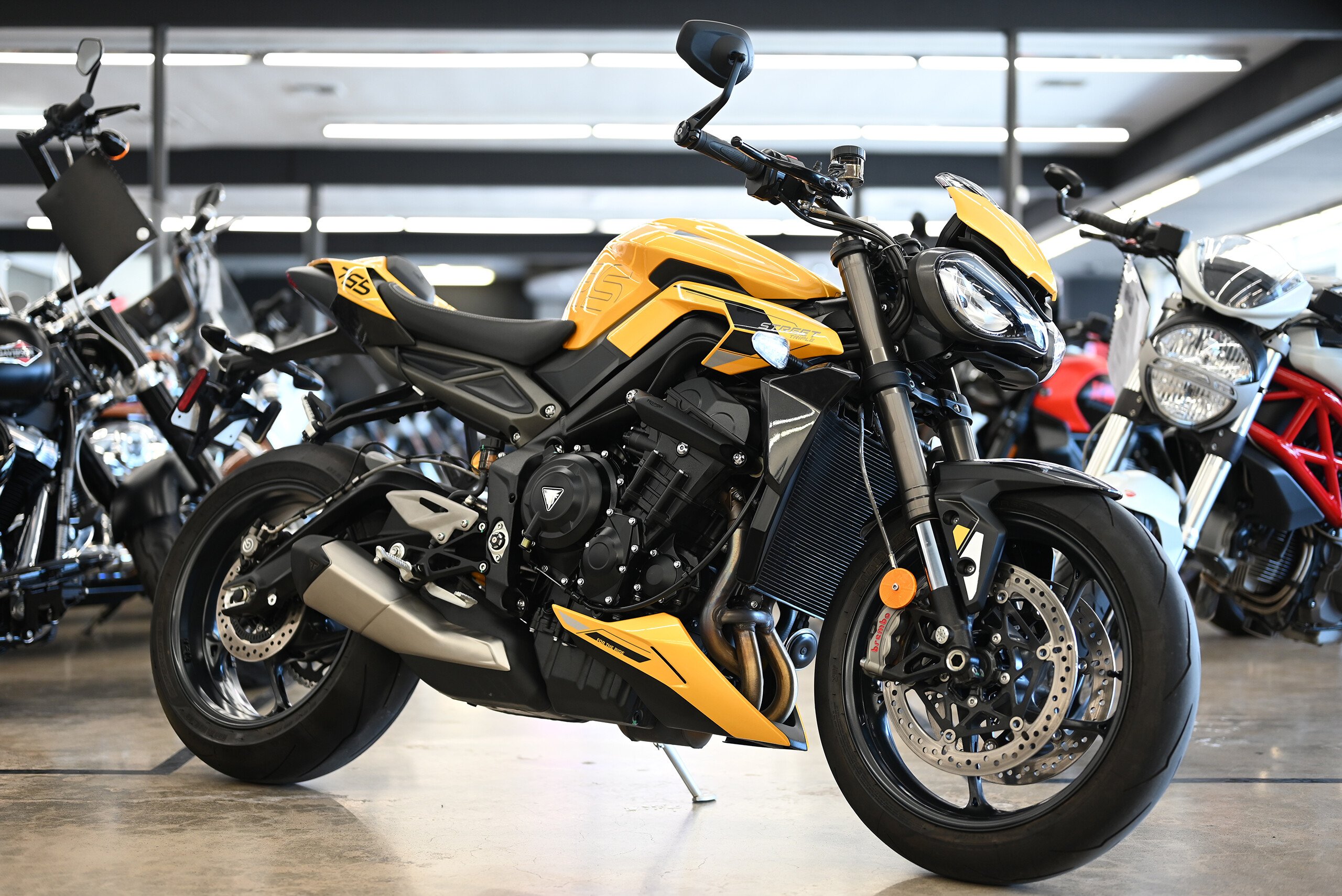 2025 Triumph Street Triple RS