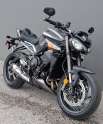 Thumbnail Photo 3 for New 2025 Triumph Street Triple RS