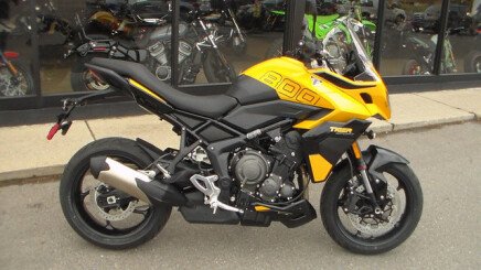 Photo 1 for New 2025 Triumph Tiger 800