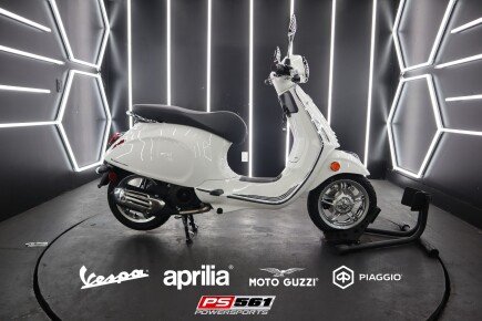 Photo 1 for New 2025 Vespa Primavera 150