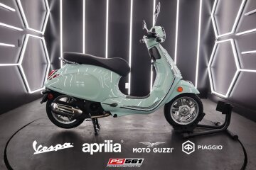 New 2025 Vespa Primavera 150