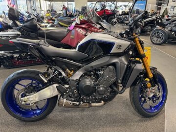 New 2025 Yamaha MT-09