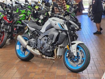 New 2025 Yamaha MT-10